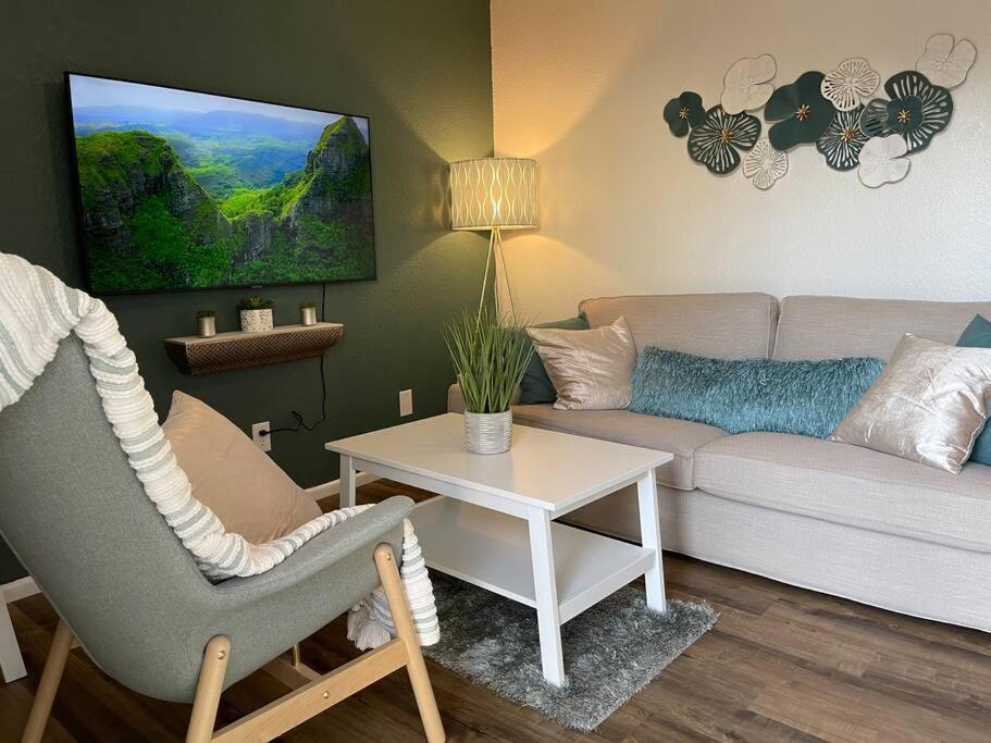 Contemporary 2-Bedroom Rental Unit Eagle Pass Extérieur photo